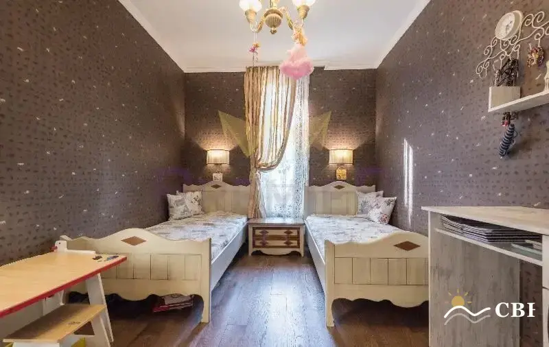 Apartment, 4-room, 100 m², in Varna. Photo 3 of 15. Varna, Black Sea, Bulgaria. Cheap Beach Holiday.