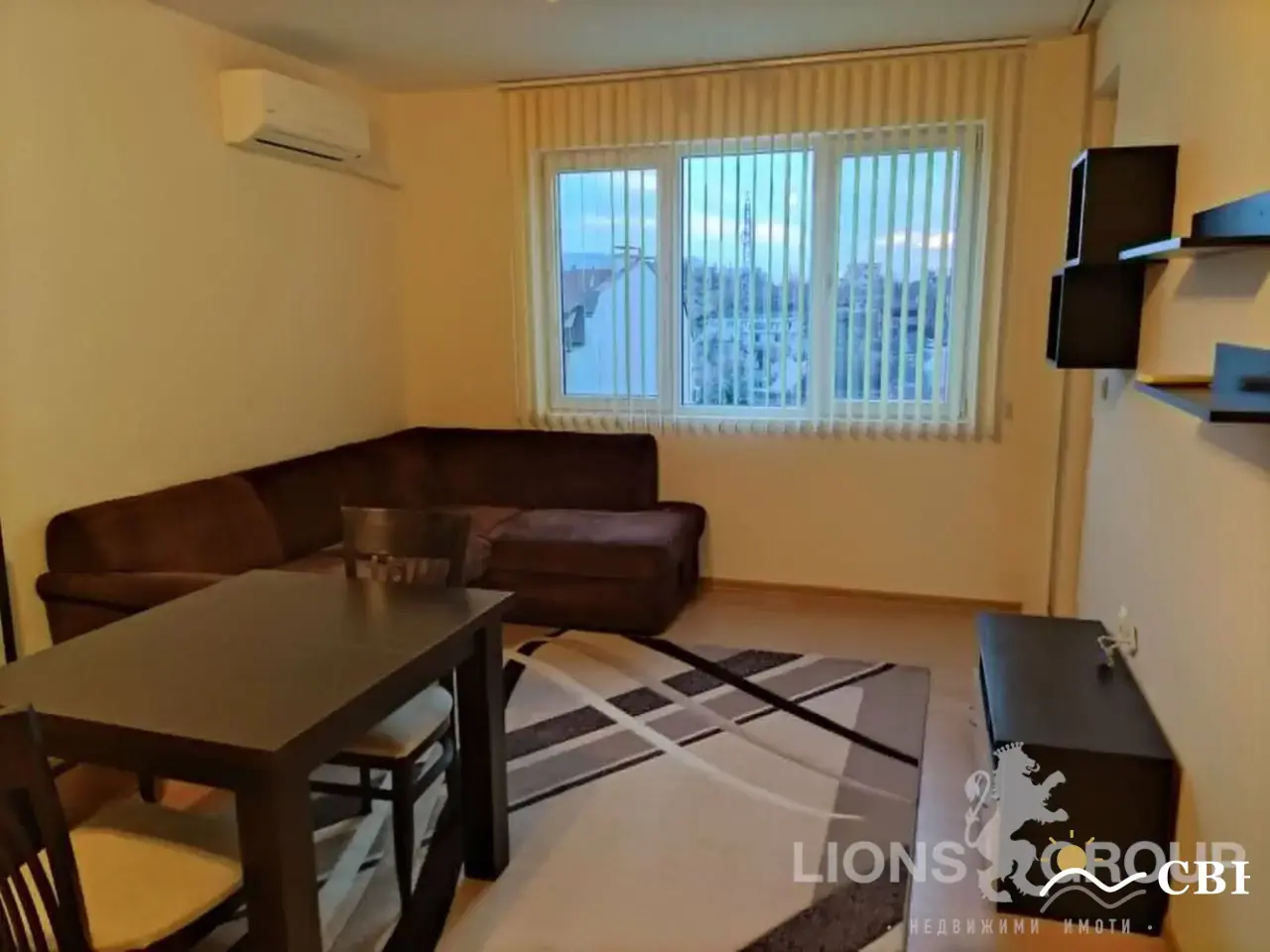 Apartment, 1-room, 60 m², in Varna. Photo 2 of 8. Varna, Black Sea, Bulgaria. Cheap Beach Holiday.
