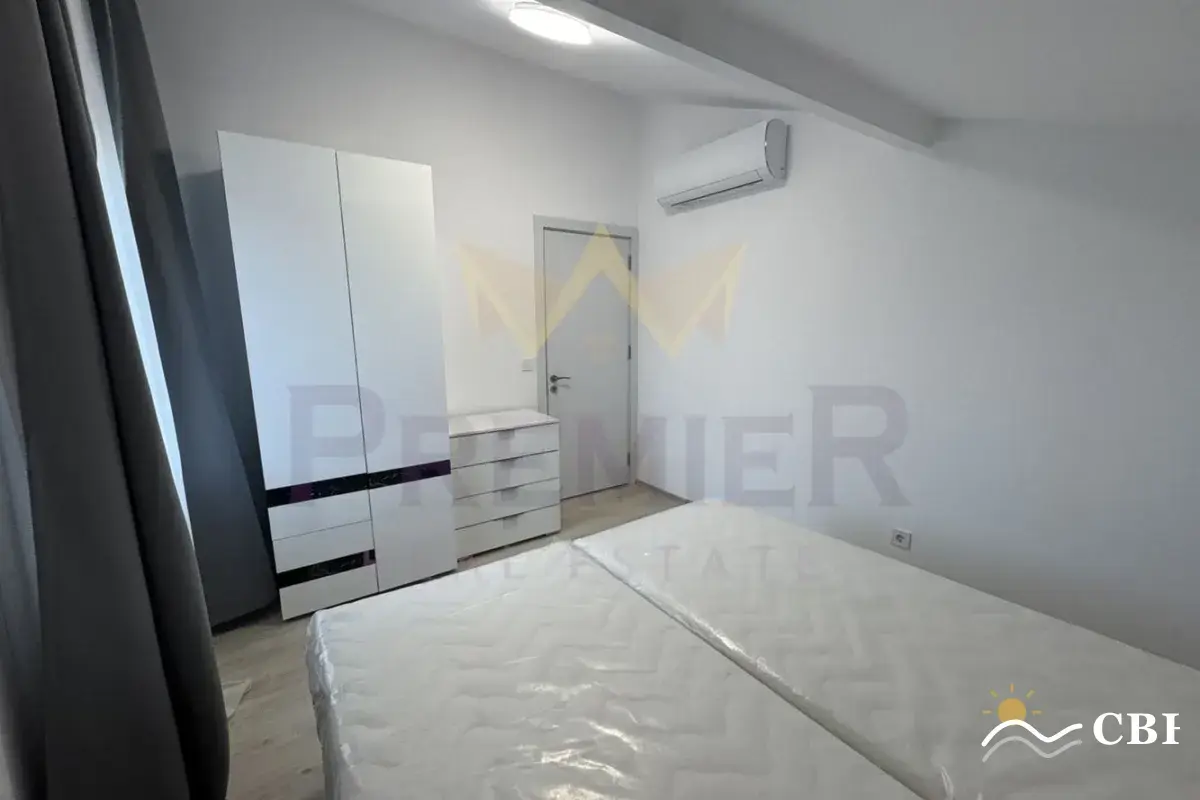 Apartment, 4-room, 100 m², in Izgrev. Photo 9 of 16. Izgrev, Black Sea, Bulgaria. Cheap Beach Holiday.