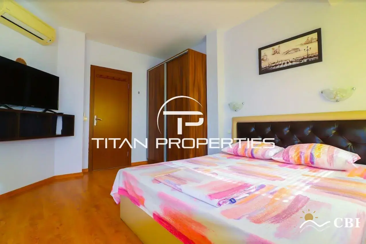 Apartment, 4-room, 120 m², in St. St. Konstantin and Elena. Photo 3 of 7. St. St. Konstantin and Elena, Black Sea, Bulgaria. Cheap Beach Holiday.
