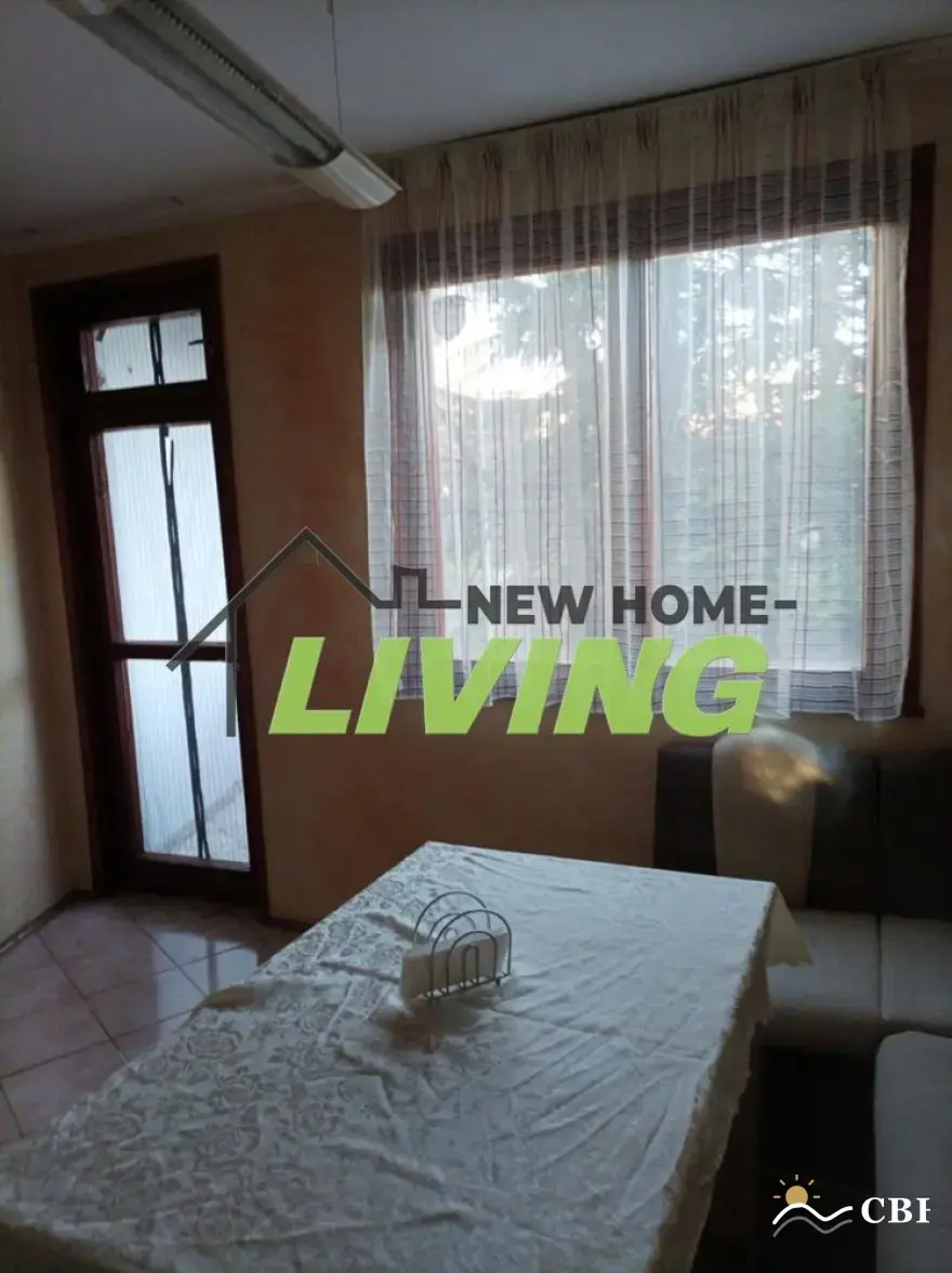 Apartment, 2-room, 55 m², in Burgas. Photo 2 of 3. Burgas, Black Sea, Bulgaria. Cheap Beach Holiday.
