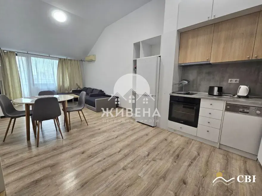 Apartment, 3-room, 120 m², in Varna. Photo 1 of 16. Varna, Black Sea, Bulgaria. Cheap Beach Holiday.