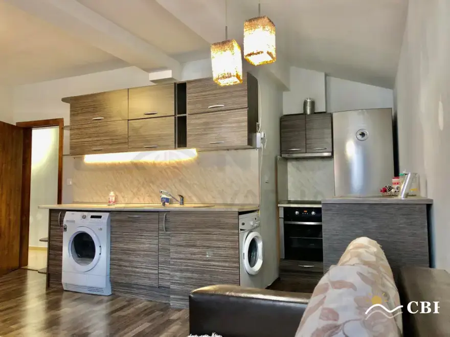 Apartment, 3-room, 81 m², in Varna. Photo 4 of 7. Varna, Black Sea, Bulgaria. Cheap Beach Holiday.