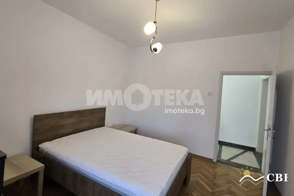 Apartment, 3-room, 105 m², in Varna. Photo 6 of 16. Varna, Black Sea, Bulgaria. Cheap Beach Holiday.