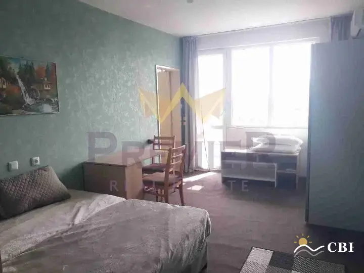 Apartment, 4-room, 120 m², in Varna. Photo 4 of 8. Varna, Black Sea, Bulgaria. Cheap Beach Holiday.