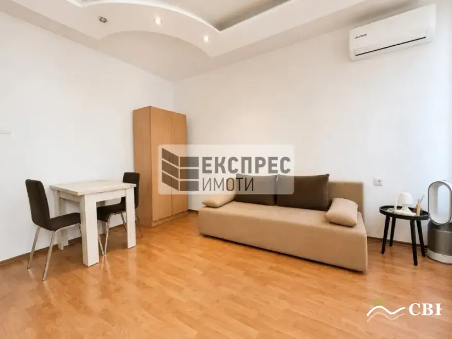 Apartment, 2-room, 55 m², in Varna. Photo 1 of 11. Varna, Black Sea, Bulgaria. Cheap Beach Holiday.