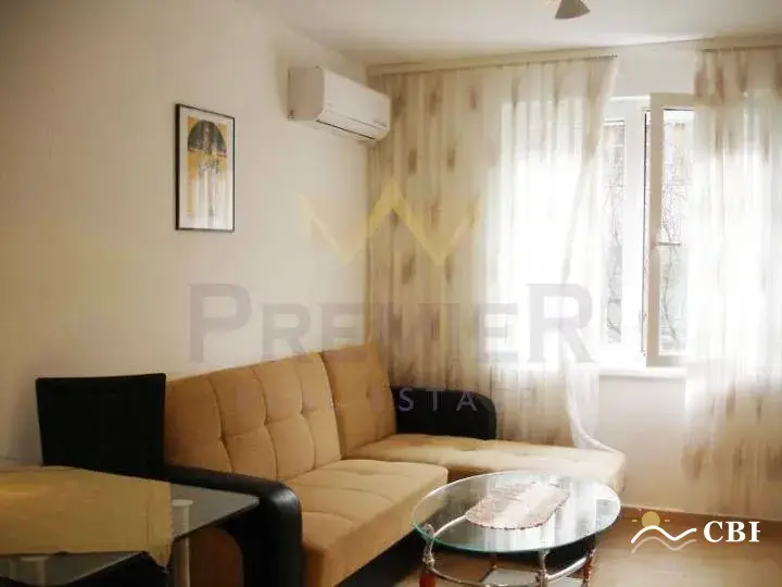 Apartment, 2-room, 70 m², in Gradina. Photo 3 of 12. Gradina, Black Sea, Bulgaria. Cheap Beach Holiday.