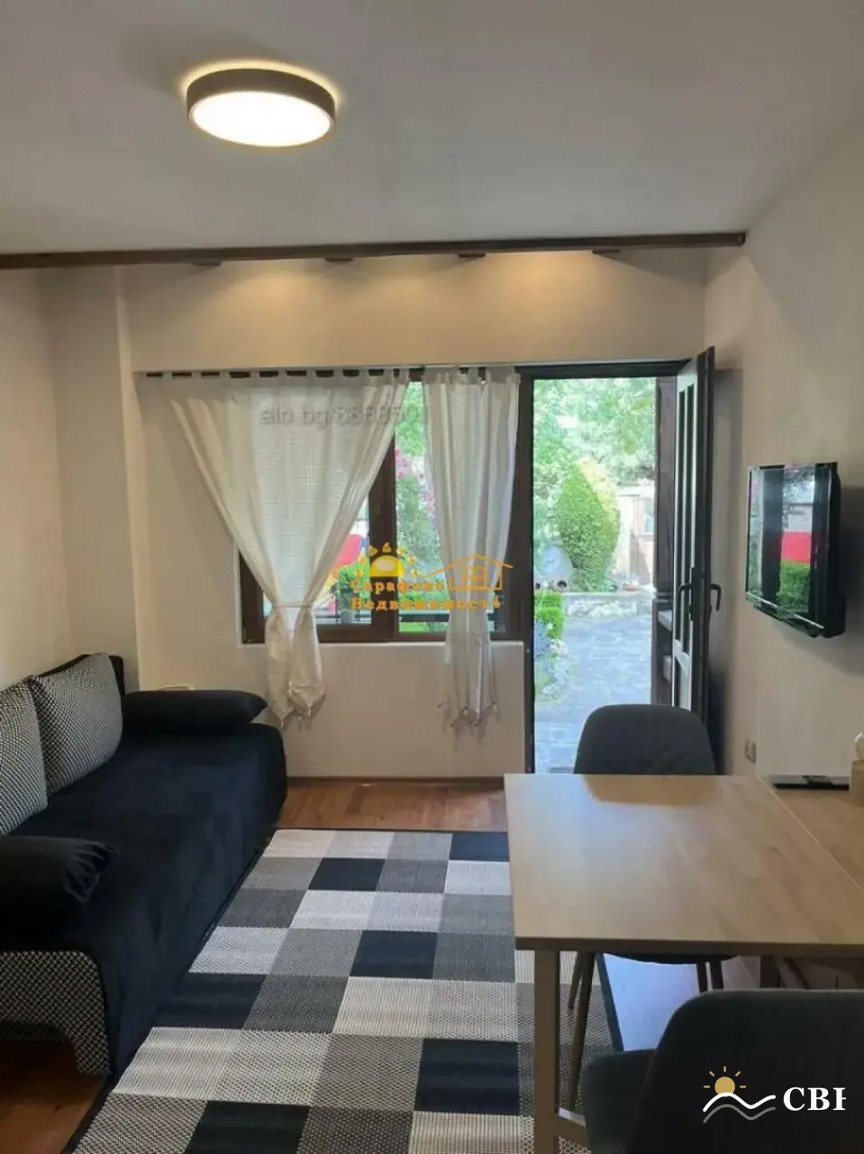 Apartment, 2-room, 50 m², in Sarafovo. Photo 1 of 8. Sarafovo, Black Sea, Bulgaria. Cheap Beach Holiday.