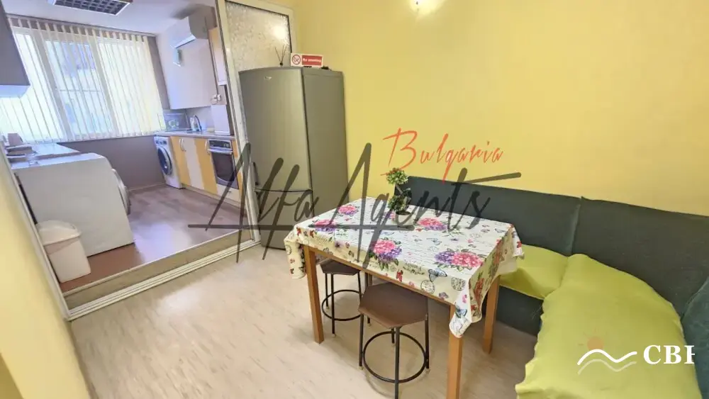 Apartment, 3-room, 80 m², in Varna. Photo 5 of 9. Varna, Black Sea, Bulgaria. Cheap Beach Holiday.