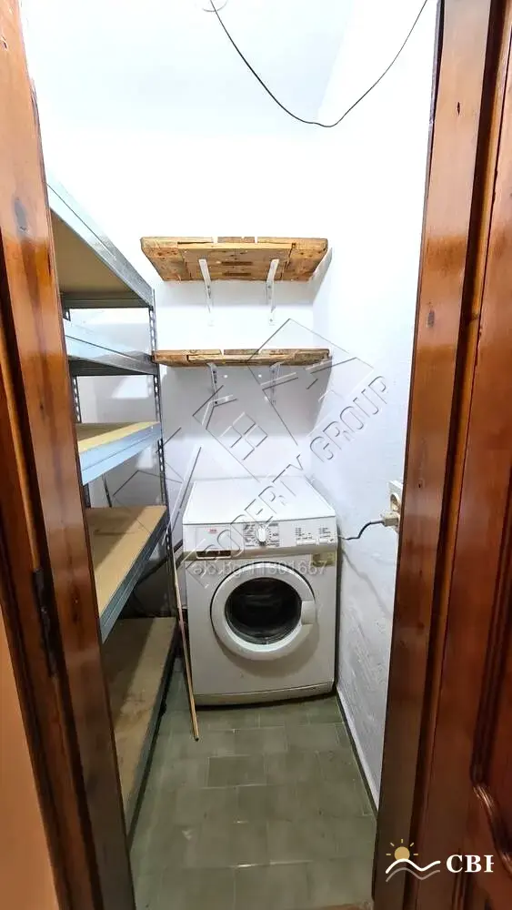 Apartment, 4-room, 125 m², in Pomorie. Photo 7 of 12. Pomorie, Black Sea, Bulgaria. Cheap Beach Holiday.
