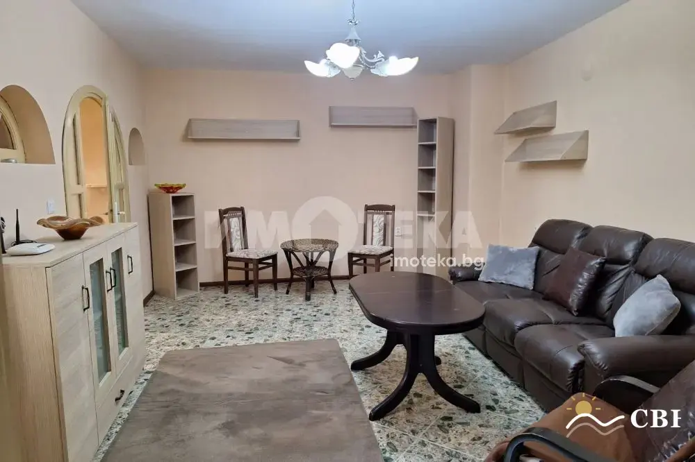 House, 1-room, 70 m², in Varna. Photo 1 of 16. Varna, Black Sea, Bulgaria. Cheap Beach Holiday.