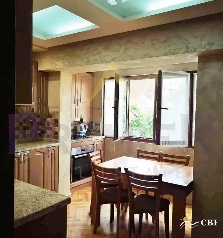 Apartment, 3-room, 65 m², in Varna. Photo 1 of 5. Varna, Black Sea, Bulgaria. Cheap Beach Holiday.