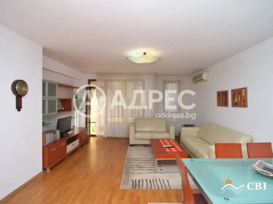 Apartment, 3-room, 87 m², in Varna. Photo 2 of 10. Varna, Black Sea, Bulgaria. Cheap Beach Holiday.