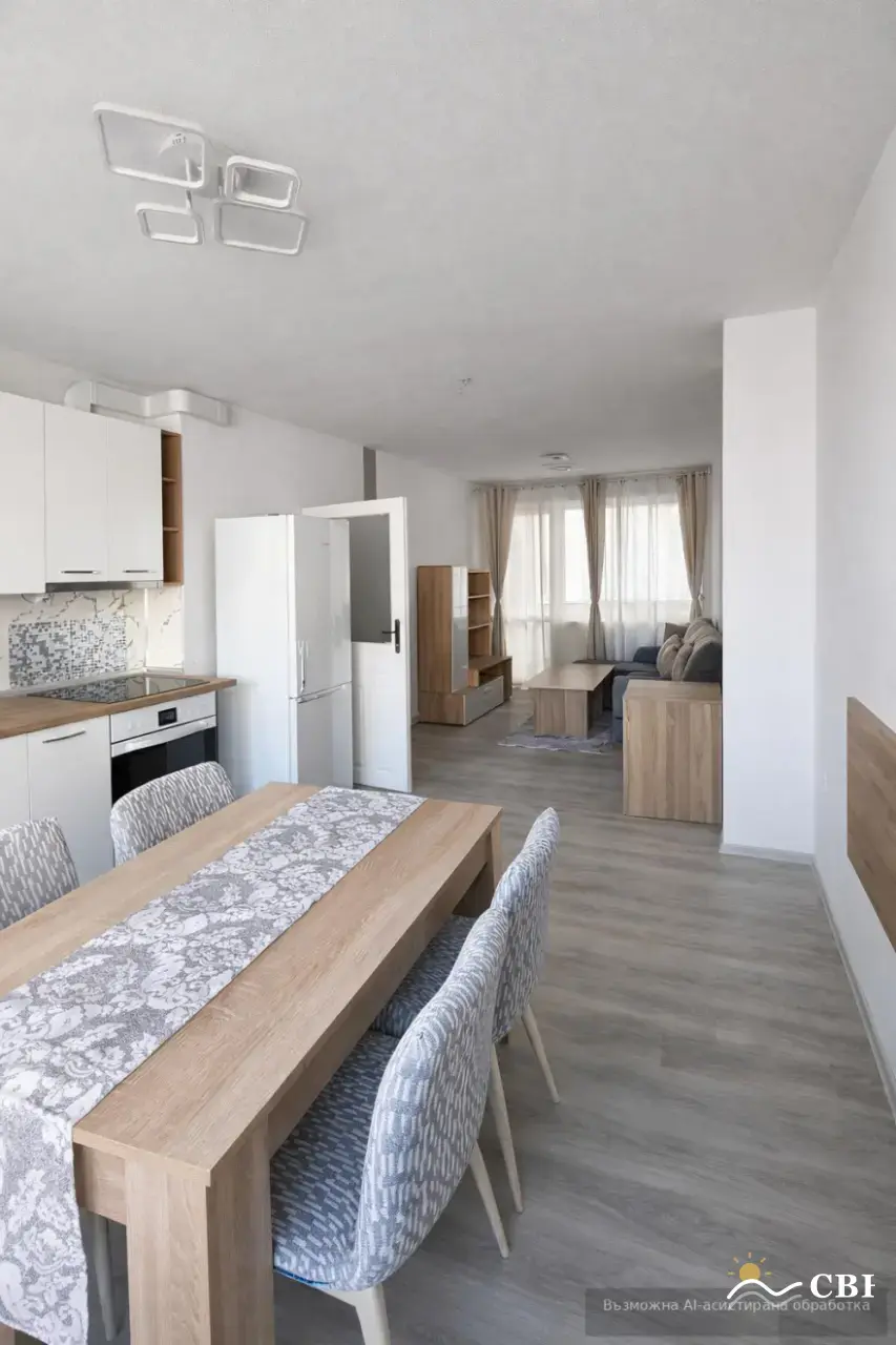 Apartment, 3-room, 82 m², in Varna. Photo 3 of 9. Varna, Black Sea, Bulgaria. Cheap Beach Holiday.