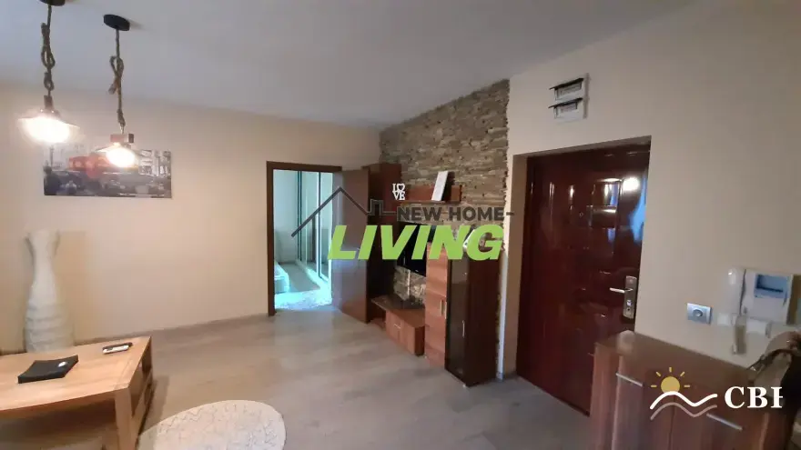 Apartment, 2-room, 50 m², in Burgas. Photo 4 of 5. Burgas, Black Sea, Bulgaria. Cheap Beach Holiday.