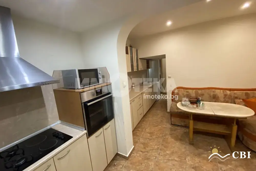 Apartment, 2-room, 65 m², in Varna. Photo 5 of 10. Varna, Black Sea, Bulgaria. Cheap Beach Holiday.