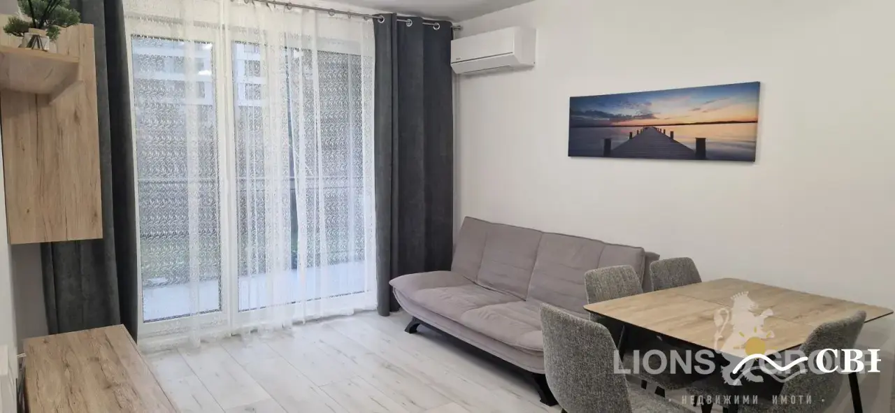 Apartment, 1-room, 65 m², in St. St. Konstantin and Elena. Photo 5 of 5. St. St. Konstantin and Elena, Black Sea, Bulgaria. Cheap Beach Holiday.