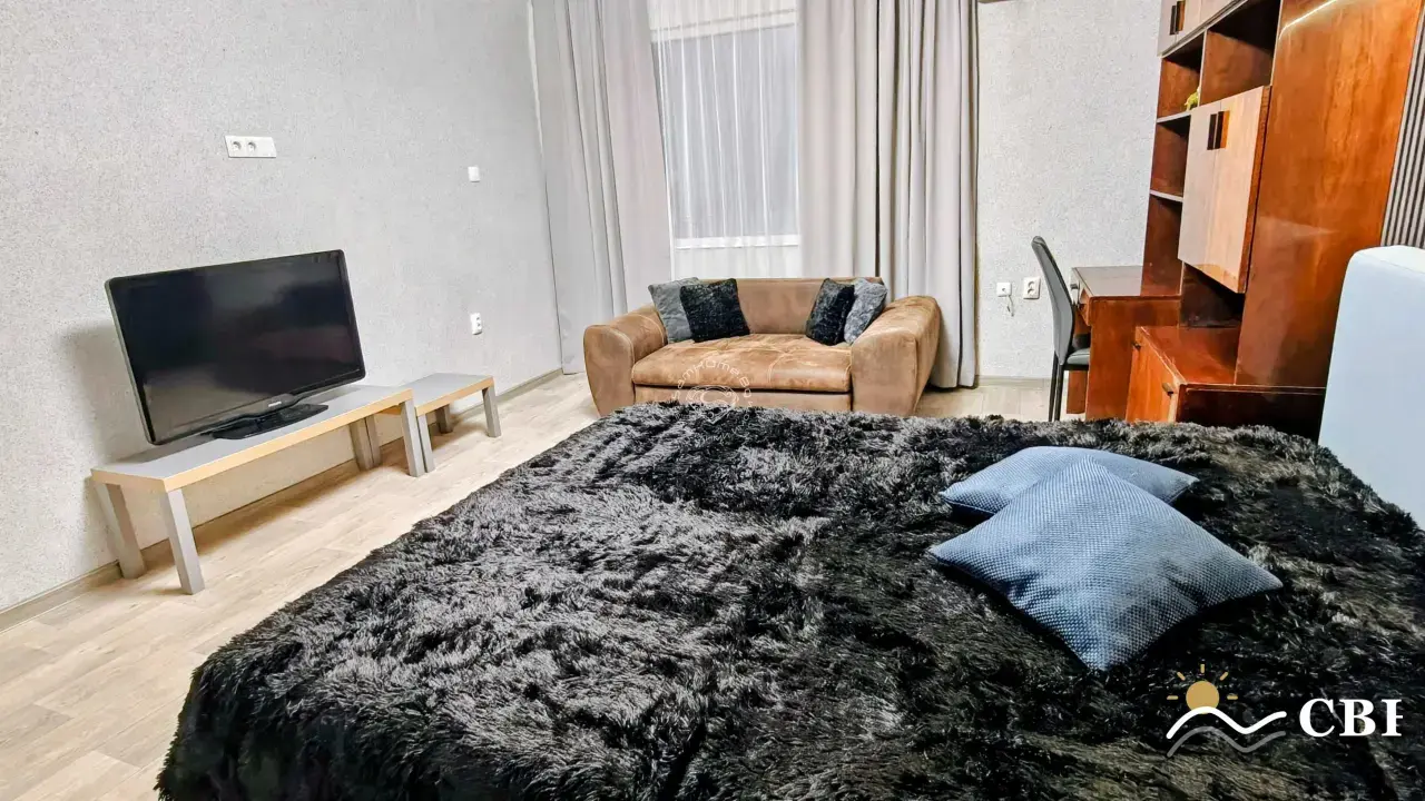 Apartment, 3-room, 100 m², in Varna. Photo 9 of 16. Varna, Black Sea, Bulgaria. Cheap Beach Holiday.