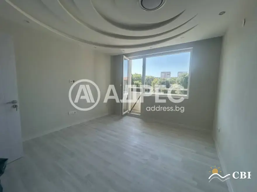 Apartment, 3-room, 80 m², in Varna. Photo 4 of 13. Varna, Black Sea, Bulgaria. Cheap Beach Holiday.