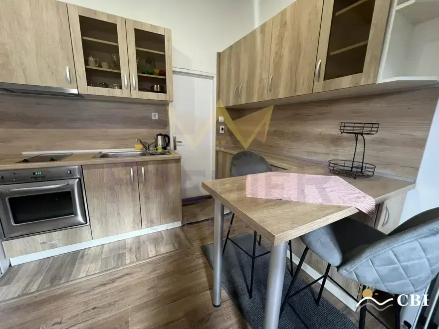 Apartment, 1-room, 35 m², in Varna. Photo 2 of 7. Varna, Black Sea, Bulgaria. Cheap Beach Holiday.