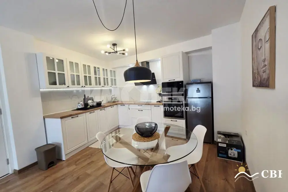 Apartment, 2-room, 75 m², in Varna. Photo 2 of 10. Varna, Black Sea, Bulgaria. Cheap Beach Holiday.
