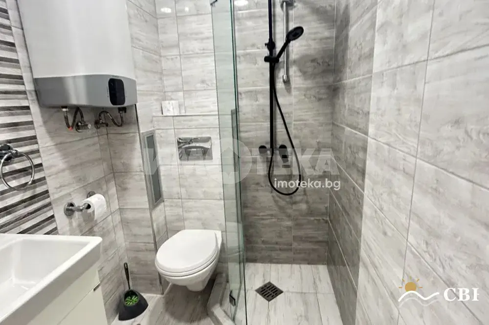Apartment, 2-room, 65 m², in Varna. Photo 8 of 12. Varna, Black Sea, Bulgaria. Cheap Beach Holiday.