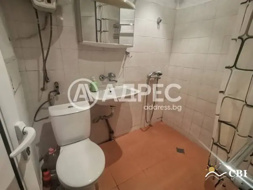 Apartment, 3-room, 70 m², in Varna. Photo 6 of 6. Varna, Black Sea, Bulgaria. Cheap Beach Holiday.