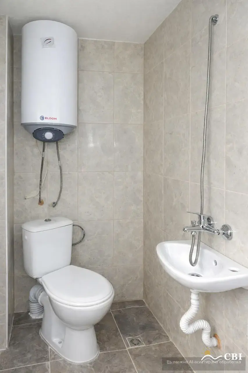 Apartment, 1-room, in Varna. Photo 3 of 3. Varna, Black Sea, Bulgaria. Cheap Beach Holiday.