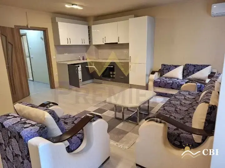 Apartment, 2-room, 65 m², in Varna. Photo 2 of 9. Varna, Black Sea, Bulgaria. Cheap Beach Holiday.