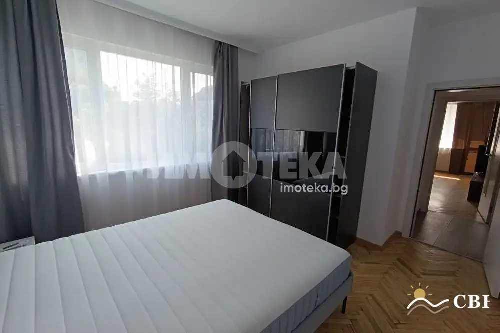 Apartment, 3-room, 82 m², in Varna. Photo 3 of 16. Varna, Black Sea, Bulgaria. Cheap Beach Holiday.