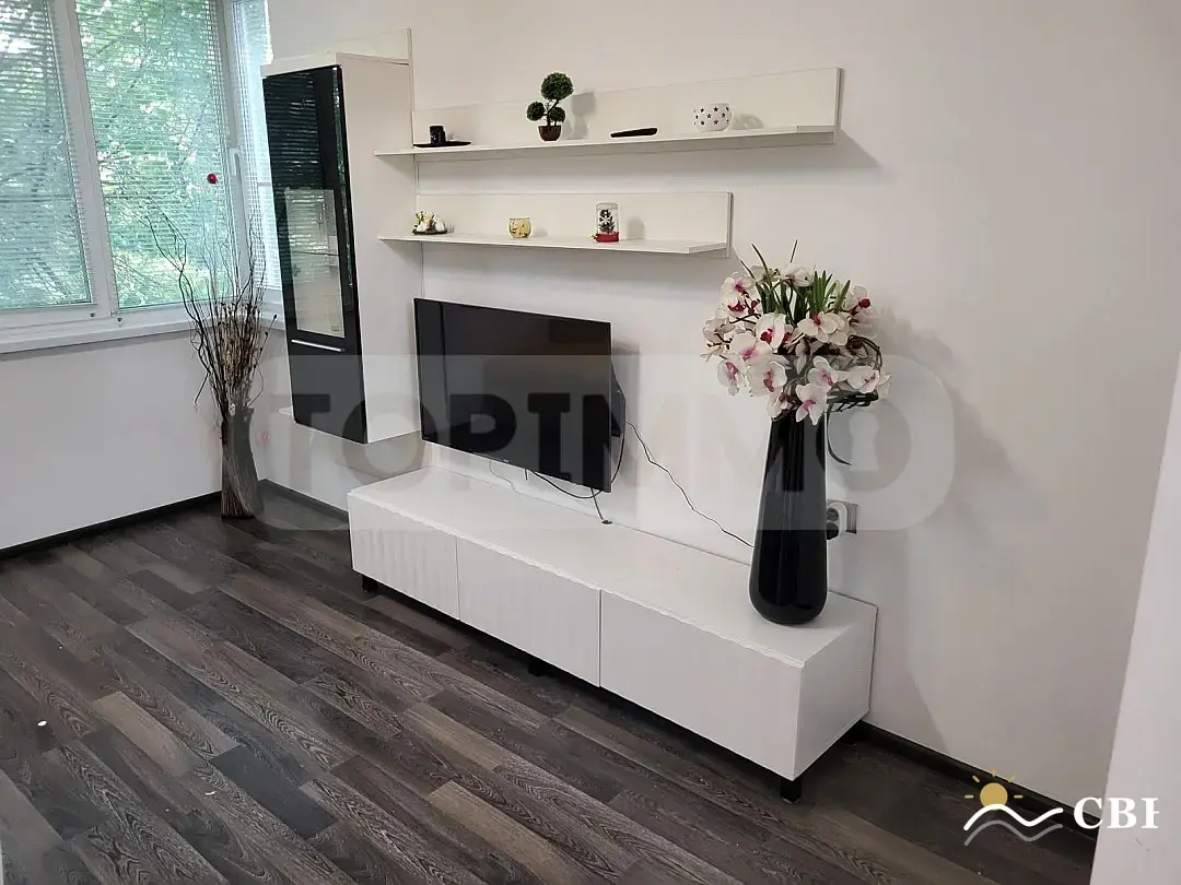 Apartment, 2-room, 110 m², in Varna. Photo 2 of 14. Varna, Black Sea, Bulgaria. Cheap Beach Holiday.