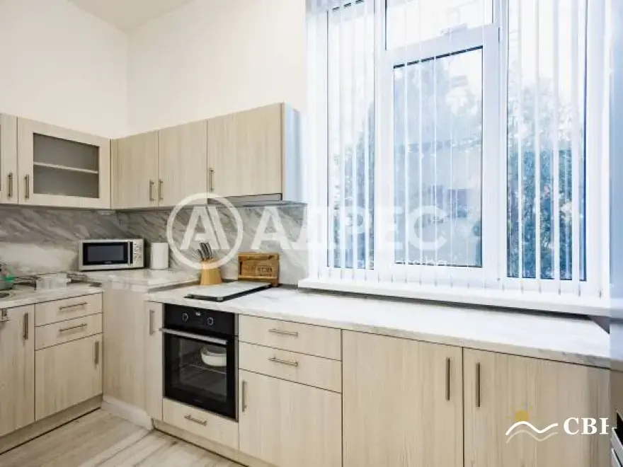 Apartment, 3-room, 90 m², in Varna. Photo 9 of 16. Varna, Black Sea, Bulgaria. Cheap Beach Holiday.