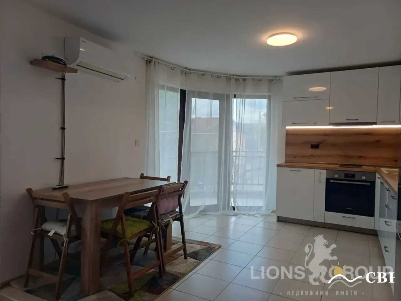 Apartment, 1-room, 75 m², in Varna. Photo 2 of 16. Varna, Black Sea, Bulgaria. Cheap Beach Holiday.