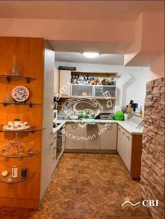 Apartment, 3-room, 165 m², in Varna. Photo 2 of 10. Varna, Black Sea, Bulgaria. Cheap Beach Holiday.