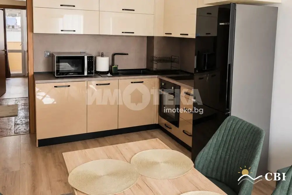 Apartment, 2-room, 60 m², in Varna. Photo 1 of 9. Varna, Black Sea, Bulgaria. Cheap Beach Holiday.