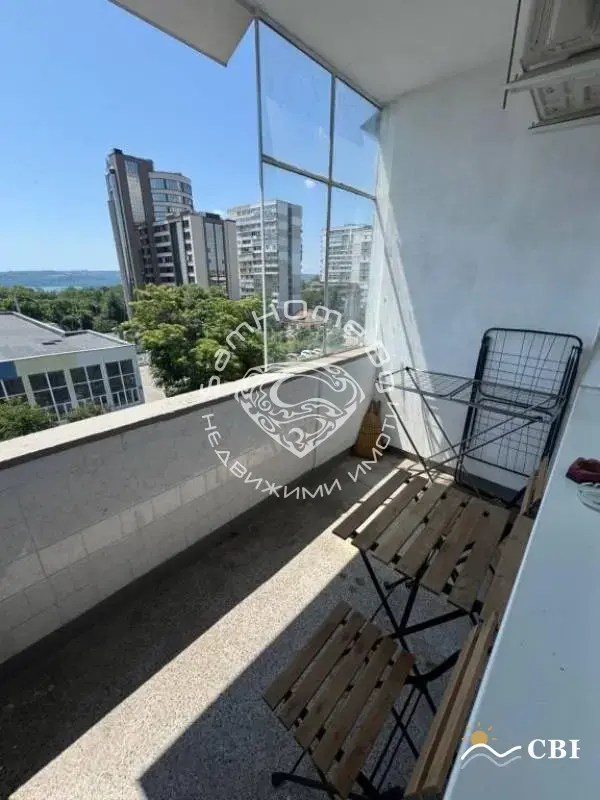 Apartment, 3-room, 108 m², in Varna. Photo 9 of 11. Varna, Black Sea, Bulgaria. Cheap Beach Holiday.