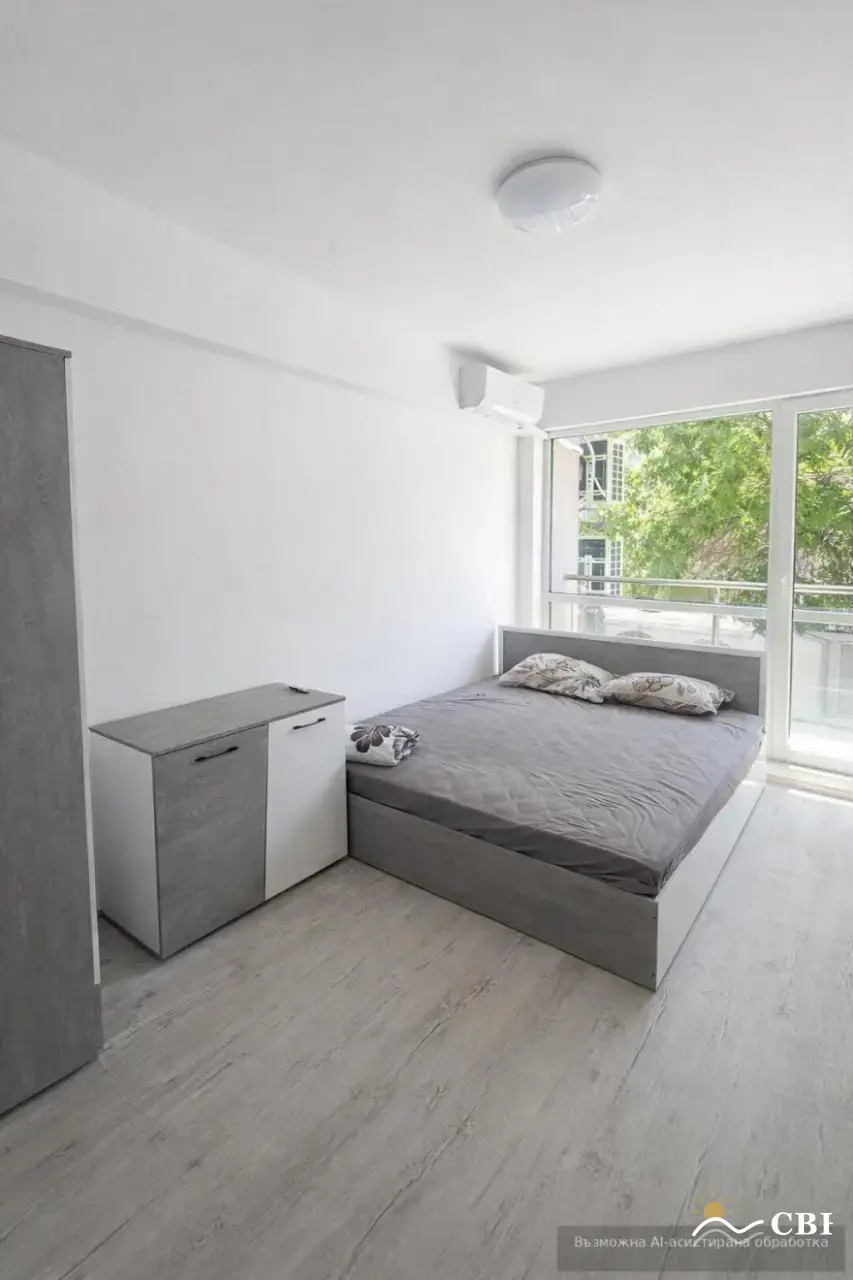 Apartment, 3-room, 90 m², in Varna. Photo 5 of 9. Varna, Black Sea, Bulgaria. Cheap Beach Holiday.