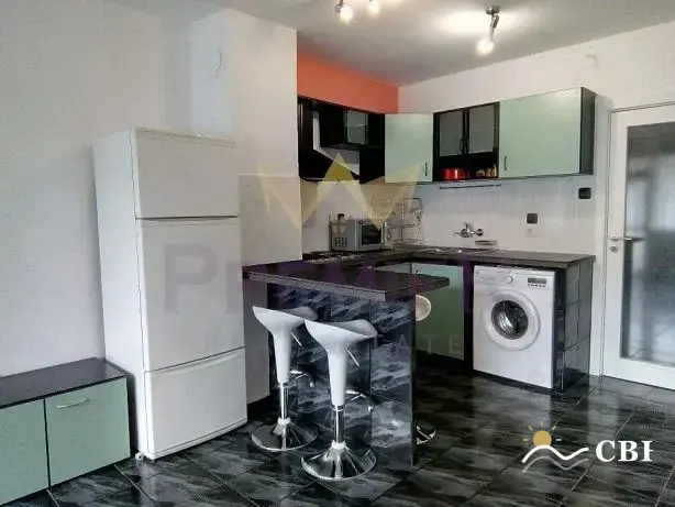 Apartment, 3-room, 76 m², in Varna. Photo 2 of 11. Varna, Black Sea, Bulgaria. Cheap Beach Holiday.