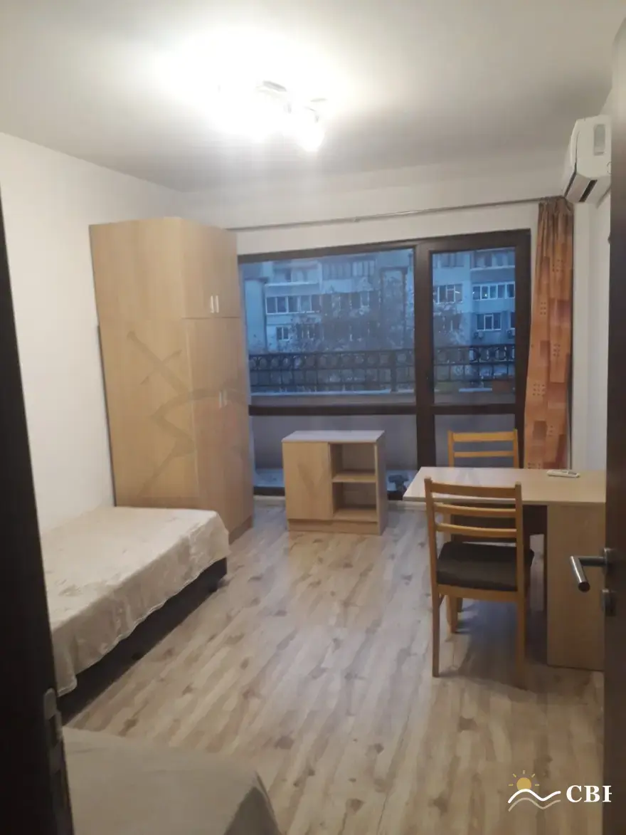 Apartment, 4-room, 100 m², in Varna. Photo 5 of 7. Varna, Black Sea, Bulgaria. Cheap Beach Holiday.