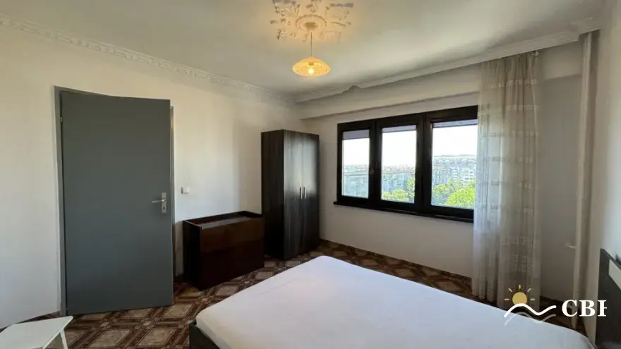 Apartment, 2-room, 57 m², in Burgas. Photo 3 of 3. Burgas, Black Sea, Bulgaria. Cheap Beach Holiday.