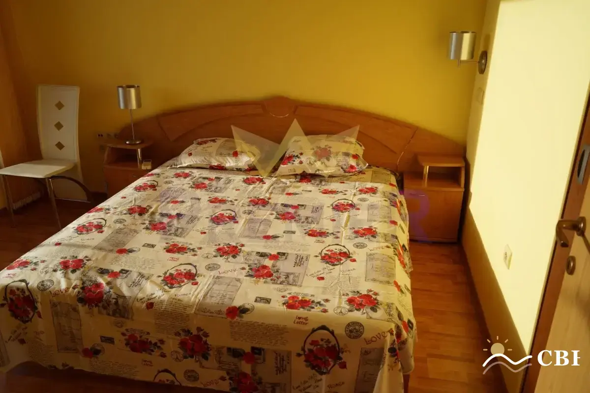 Apartment, 3-room, 100 m², in Balchik. Photo 7 of 9. Balchik, Black Sea, Bulgaria. Cheap Beach Holiday.