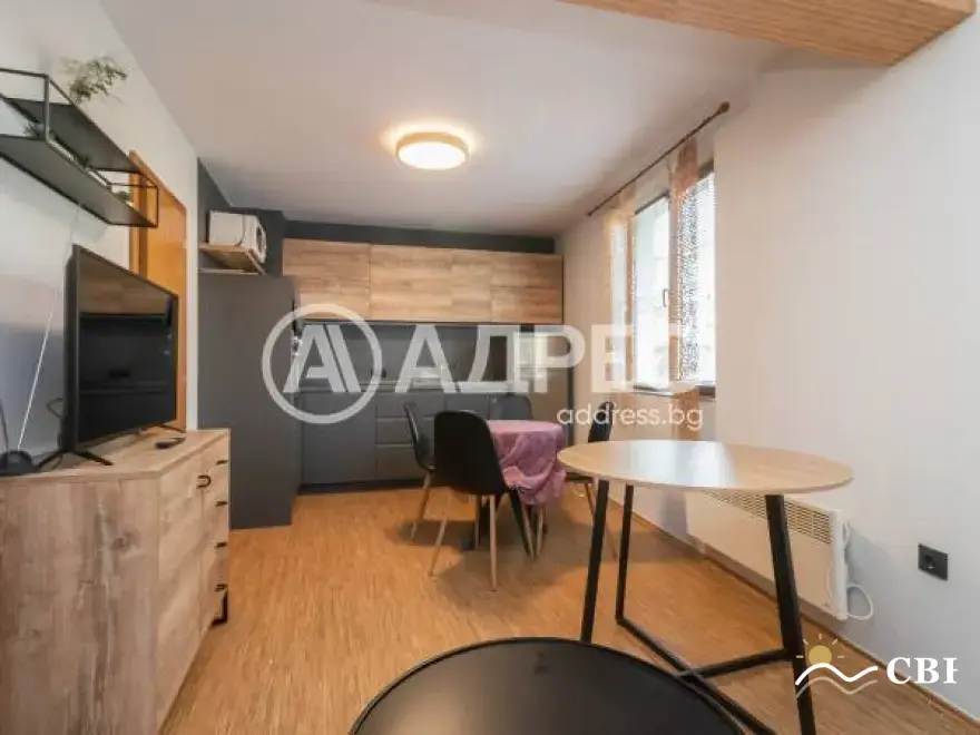 Apartment, 3-room, 87 m², in Varna. Photo 3 of 16. Varna, Black Sea, Bulgaria. Cheap Beach Holiday.
