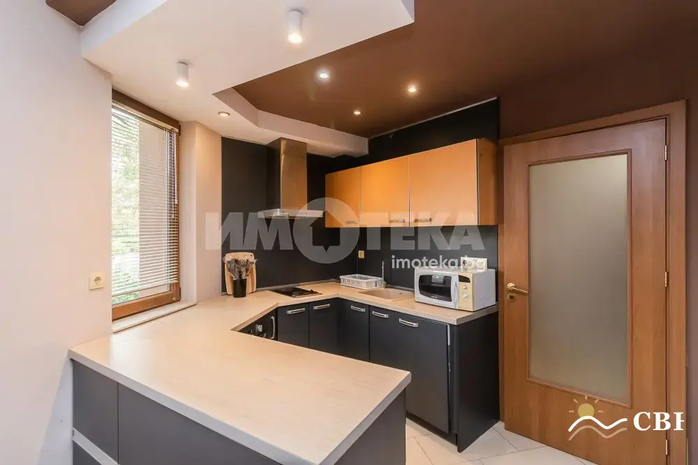 Apartment, 3-room, 110 m², in Varna. Photo 3 of 15. Varna, Black Sea, Bulgaria. Cheap Beach Holiday.