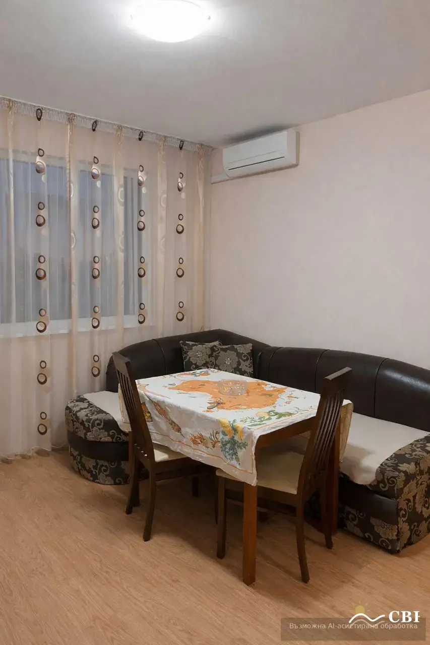 Apartment, 2-room, 50 m², in Izgrev. Photo 1 of 5. Izgrev, Black Sea, Bulgaria. Cheap Beach Holiday.