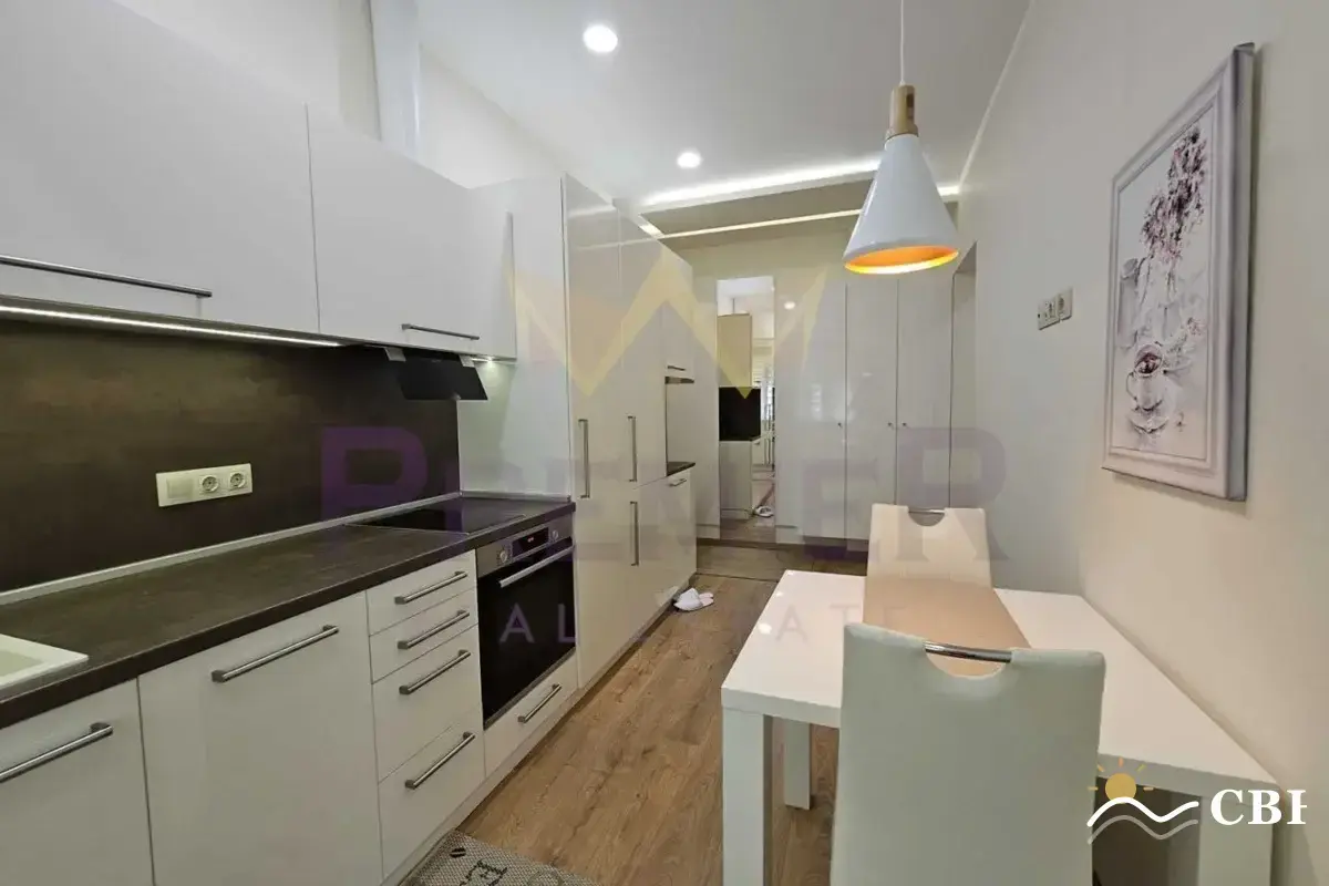 Apartment, 1-room, 40 m², in Varna. Photo 1 of 5. Varna, Black Sea, Bulgaria. Cheap Beach Holiday.