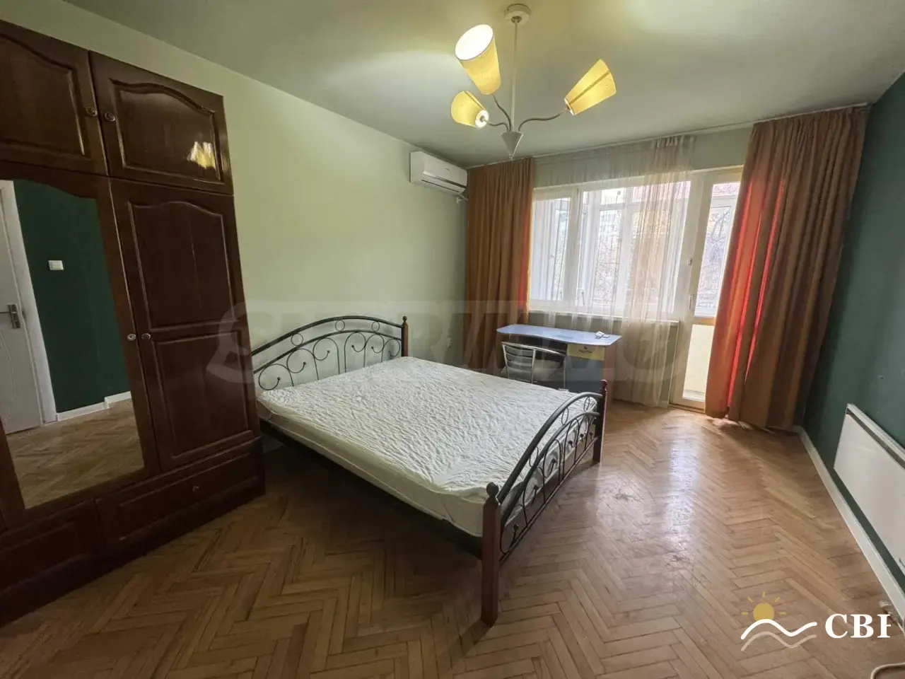 Apartment, 4-room, 121 m², in Varna. Photo 9 of 12. Varna, Black Sea, Bulgaria. Cheap Beach Holiday.