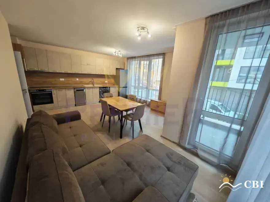 Apartment, 2-room, 60 m², in Izgrev. Photo 3 of 11. Izgrev, Black Sea, Bulgaria. Cheap Beach Holiday.