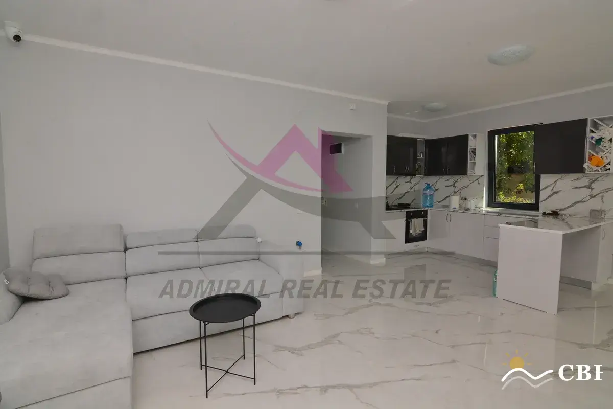 House, 1-room, 120 m², in Varna. Photo 1 of 16. Varna, Black Sea, Bulgaria. Cheap Beach Holiday.