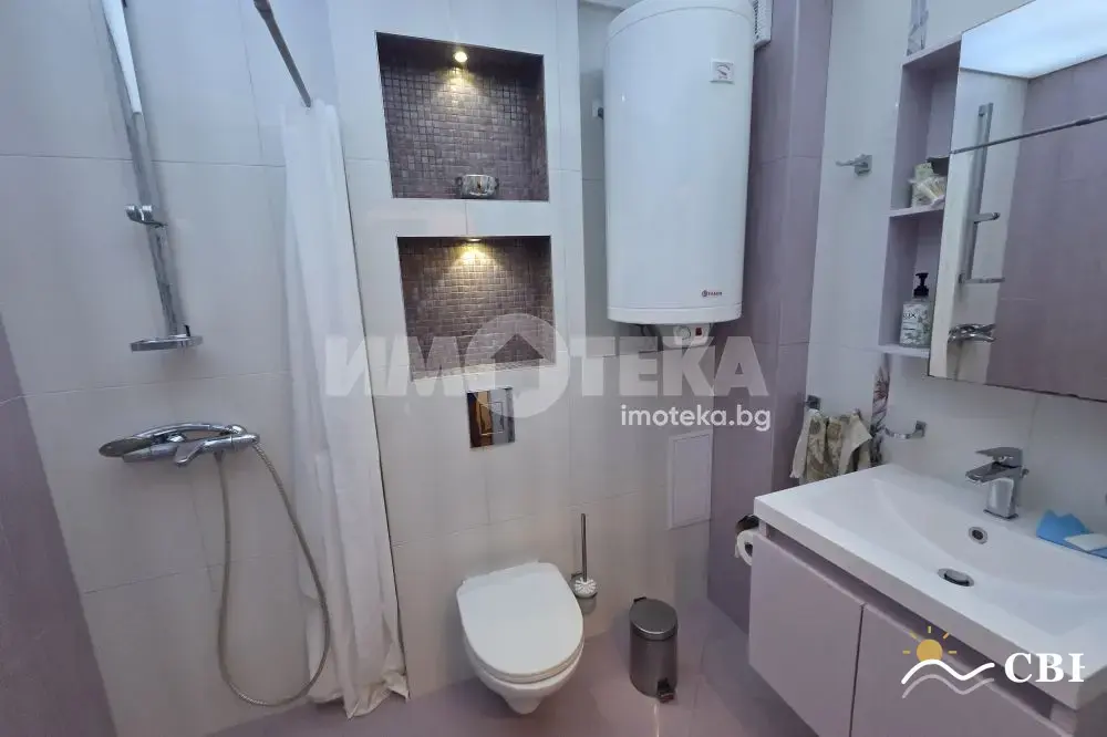 Apartment, 3-room, 87 m², in Varna. Photo 9 of 16. Varna, Black Sea, Bulgaria. Cheap Beach Holiday.