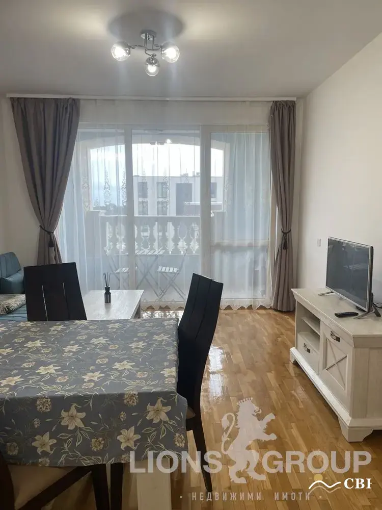 Apartment, 3-room, 65 m², in Varna. Photo 8 of 13. Varna, Black Sea, Bulgaria. Cheap Beach Holiday.